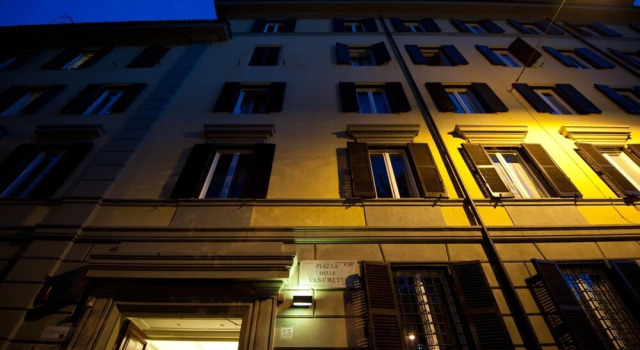 Rome Travellers BandB, Забронировать Отель Рим Лацио, рядом с Площадь Кампо-деи-Фиори