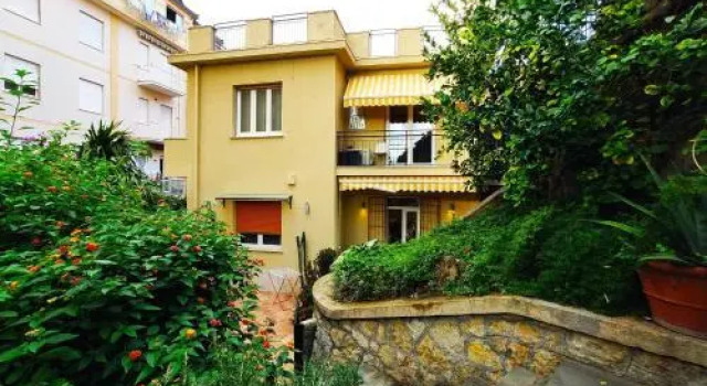 Magicstay - Aparthotel 4 Stars Lerici