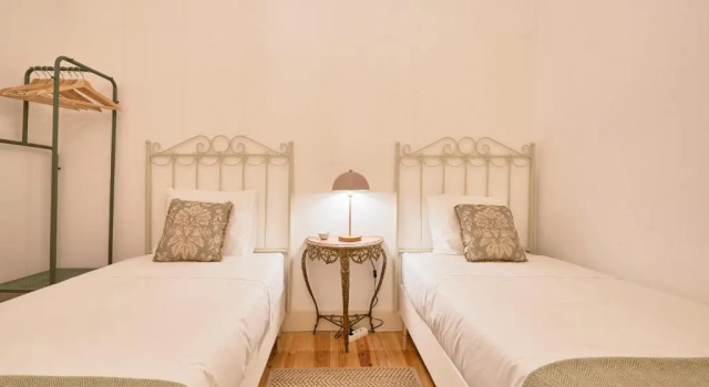 Апартаменты Spacious Apartment in the Perfect Lisbon Location, By TimeCooler