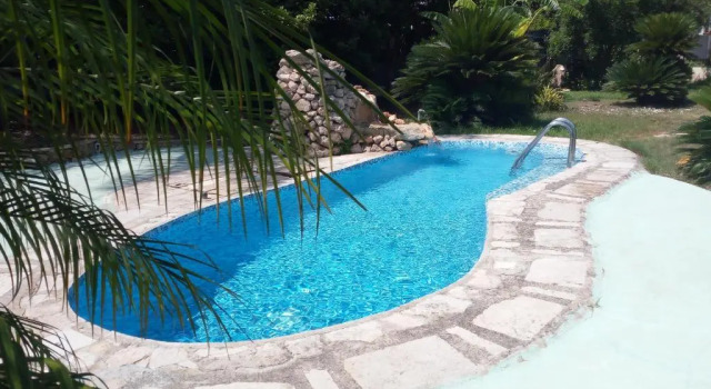 B&B Leonida, Rezervovat Penzión se snídaní Hotely v Taranto s bazénem, Bazén