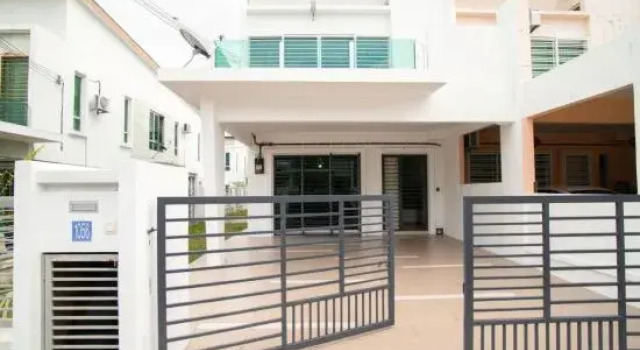 Spacious Sweet Home @ Sendayan Matrix | 12–19 Pax