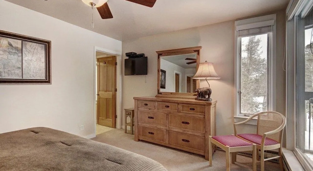 1903 Soda Springs I - 2 Br Townhouse, Забронировать Дом для отпуска Отели Кистон с бассейном, Бассейн
