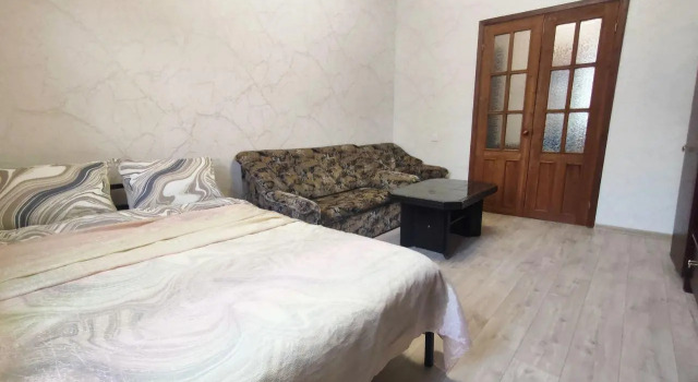 Cozy North on Akademika Knipovich Street, Book Hotel Hotels in Murmansk Region with Parking, Parking