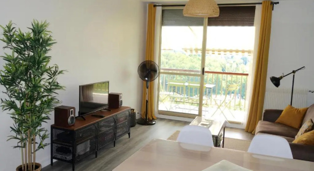 2 Pieces proche Beauval et Châteaux, Rezerwuj Apartament Montrichard 