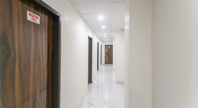 OYO 81967 Hotel Galaxy, Varaa Hotelli Faridabad Haryana