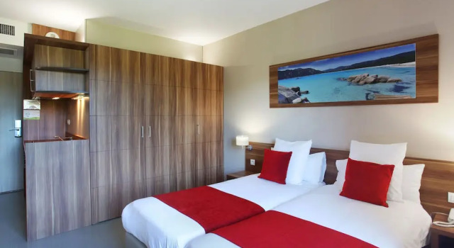 Люкс Comfort Suite Home Aix en Provence Sud TGV