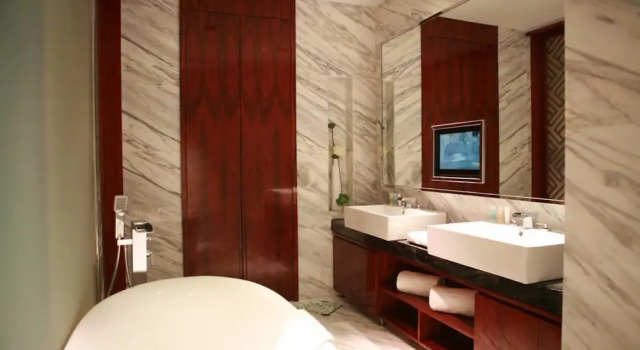 East Lake International Hotel, Book Hotel 4-stjernede hoteller i Ningxia, 4*