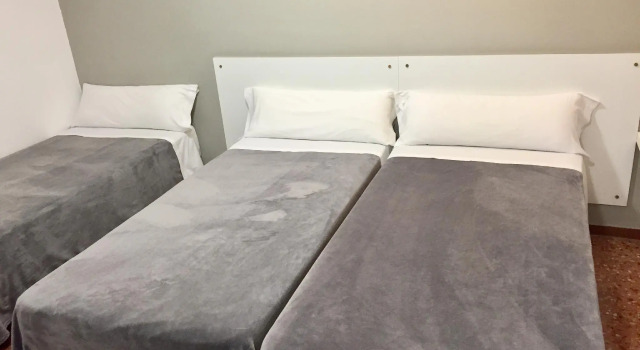 Трёхместный номер Standard Hotel Catalunya Express