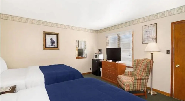 Scenic Valley Motel, Boek Motel Lansing 