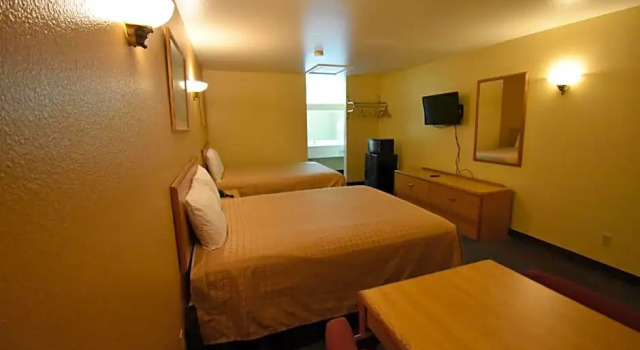 Четырёхместный номер Standard Americas Best Value Inn - San Antonio Lackland AFB
