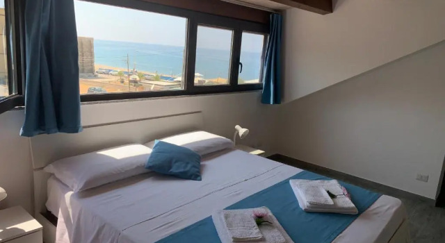 Коттедж с 3 комнатами Le Terrazze in Villa