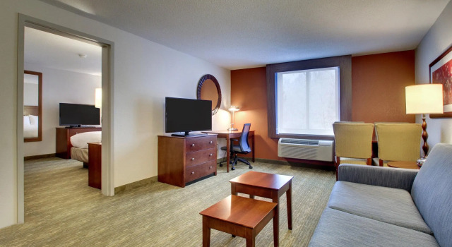 Двухместный люкс c 1 комнатой Holiday Inn Express & Suites - Lincoln East - White Mountains by IHG