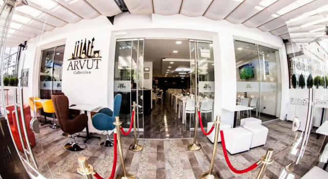 Hotel Arvut Collection, Забронировать Отель Отели Богота с бассейном, рядом с CORFERIAS Bogota Convention Center, Бассейн