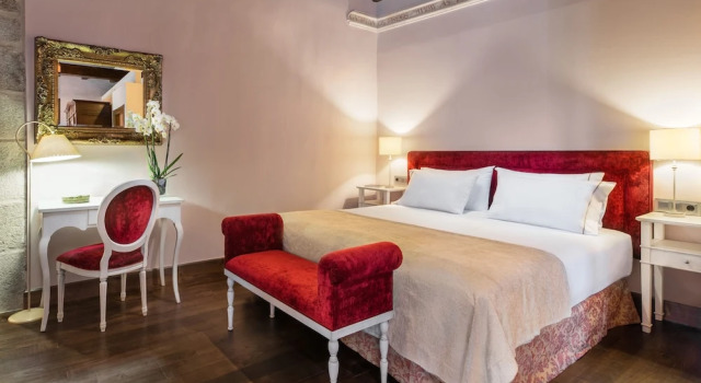 Люкс Deluxe с балконом Áurea Palacio de Sober by Eurostars Hotel Company