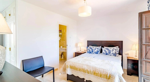 EN- Cozy Andalusian style townhouse in Marbella