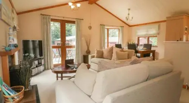 Crocus Lodge, Забронировать Отель Отели Англии 3 звезды, 3*