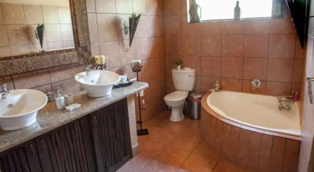 Номер Standard B&B African Rock Lodge