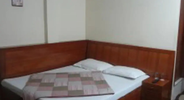 Janpath Guest House, Забронировать Гостевой дом Гостевые дома Нью-Дели, рядом с Станция метро Rajeev Chowk, Гостевой дом