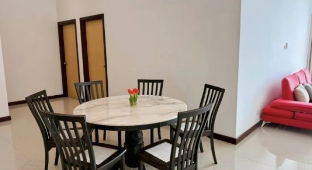 Семейный люкс Royal с 3 комнатами JR Homestays 8 @Boulevard Imperial Suite (8-10pax