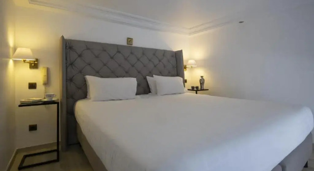 Двухместный номер Classic Дуплекс GOLDEN TULIP CANNES HOTEL de PARIS