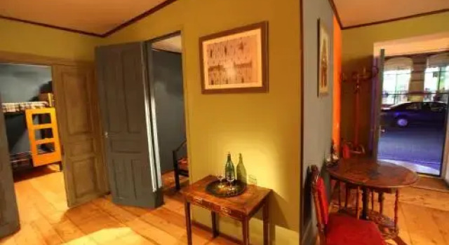 Piligrim Hostel Tbilisi, Забронировать Хостел Хостелы Тбилиси, рядом с Сад Самайя, Хостел