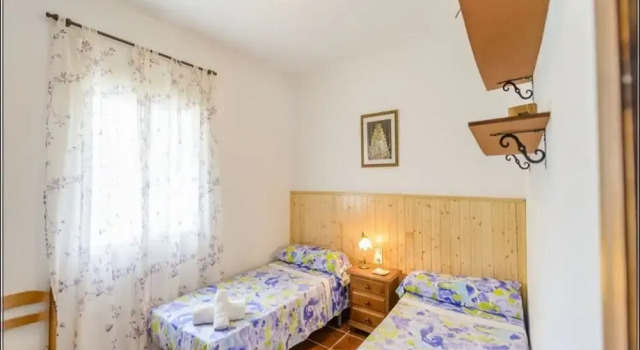 104242 Villa In Algodonales, Забронировать Вилла Коттеджи Альгодоналес, Коттедж