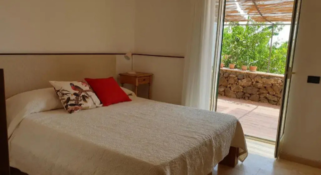 La casetta nel borgo, Book Hotel Hotels in Sicily with Parking, Parking