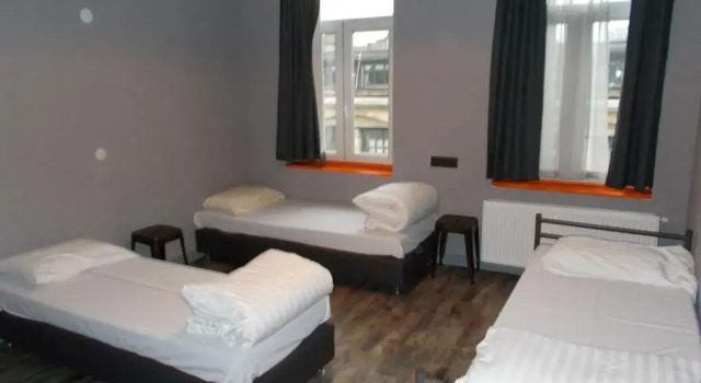Трёхместный номер Standard Urban City Centre Hostel