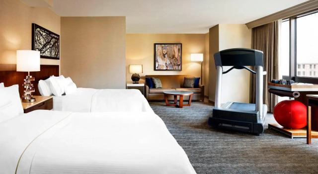 Четырёхместный номер Standard The Westin Cincinnati