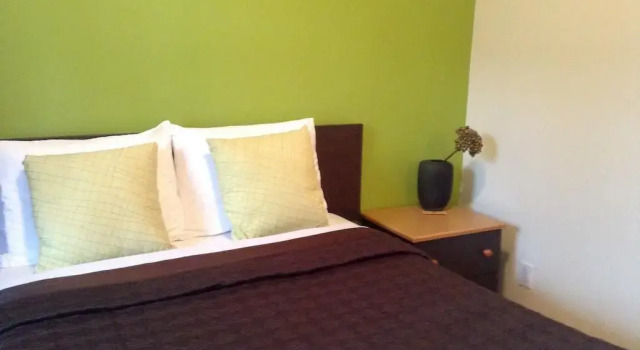 Aux Berges du St-Maurice, Rezervasyon Otel  