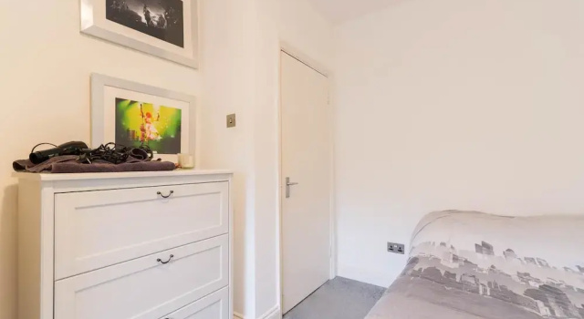Fantastic 3BD Flat Bethnal Green London Zone 2!, Забронировать Отель Отели Англии 3 звезды, 3*