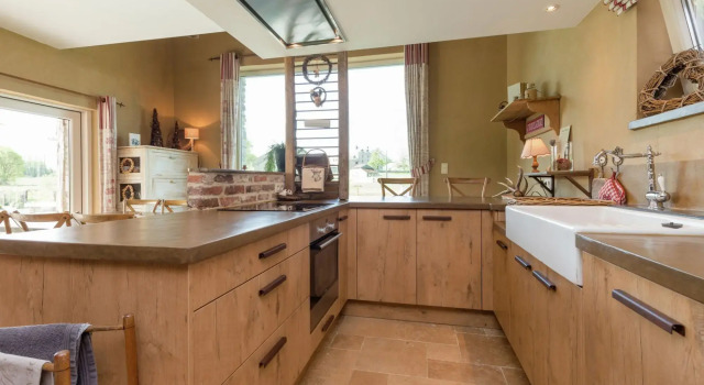 Bertrix Charming 2-bedroom Holiday Home