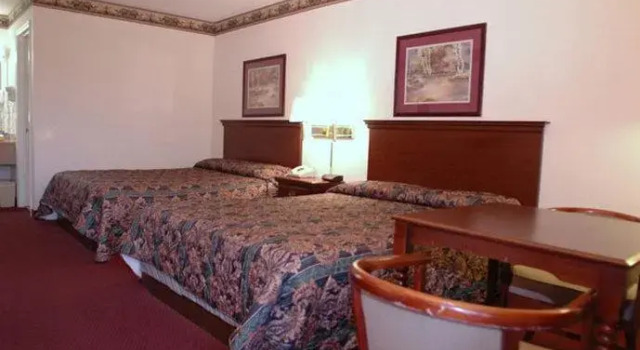 Country Hearth Inns And Suites Athens, Book Hotel Athens Alabama