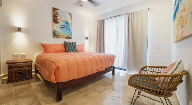 Номер Deluxe Caroline PH - At Bahay Condos