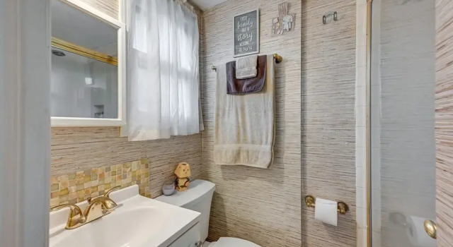 Коттедж Pet-friendly Great Neck Home ~ 1 Mi to Kings Point