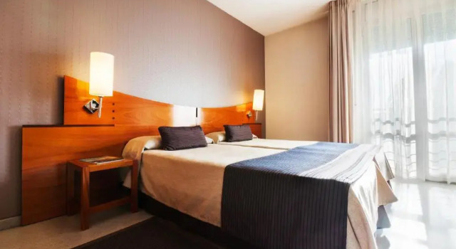 Двухместный номер Standard Hotel Granollers