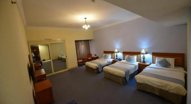Трёхместный номер Deluxe Grand Safir Hotel