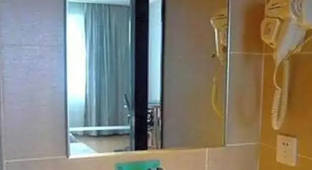 Номер Business City Comfort Inn Beihai RT-Mart High Speed Railway Station