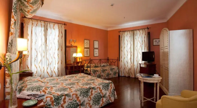 Полулюкс Hotel Vecchio Borgo