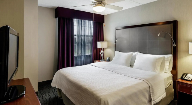 Люкс Homewood Suites by Hilton Buffalo/Airport