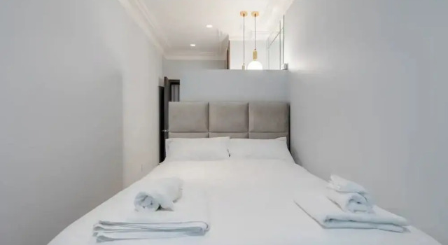 Beautifully Refurbished 2BD Flat - Earl's Court!, Забронировать Апартаменты/квартира Апартаменты Лондона, рядом с Эрлс Корт, Апартаменты/квартира