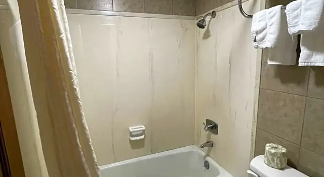 Четырёхместный номер Standard Country Town N Suites