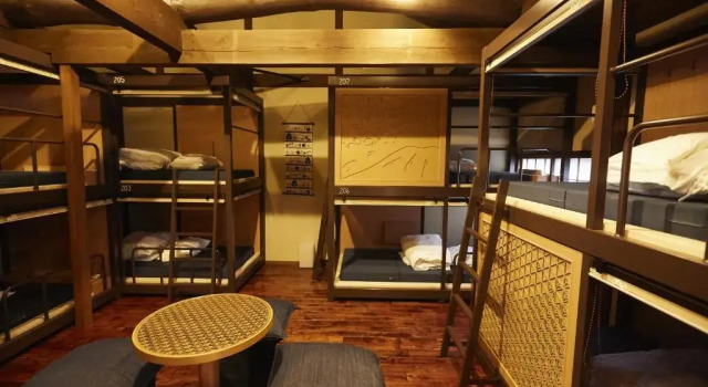 Кровать в общем номере Kutsukake Stay Naka-Karuizawa