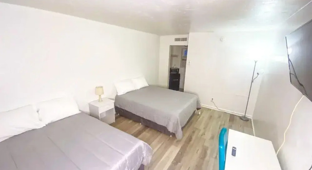 Uptown Suites