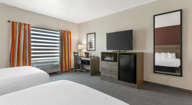 Четырёхместный люкс Best Western Plus Casa Grande Inn & Suites