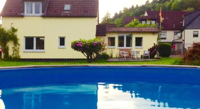 Ferienhaus Carpe Diem, Забронировать Отель Хунсвинкель Зауэрланд