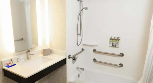 Двухместный номер Standard Holiday Inn Express Hotel & Suites Napa Valley-American Canyon by IHG