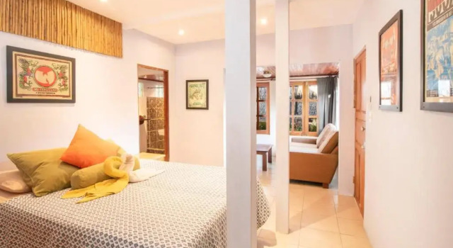 Playa Grande Surf Camp, Rezerwuj Hotel Hotele w Playa Grande z basenem, Basen