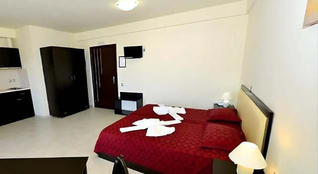 Golden Rose Suites