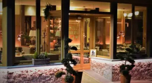 Wine Bar Hotel Moderno e Mori